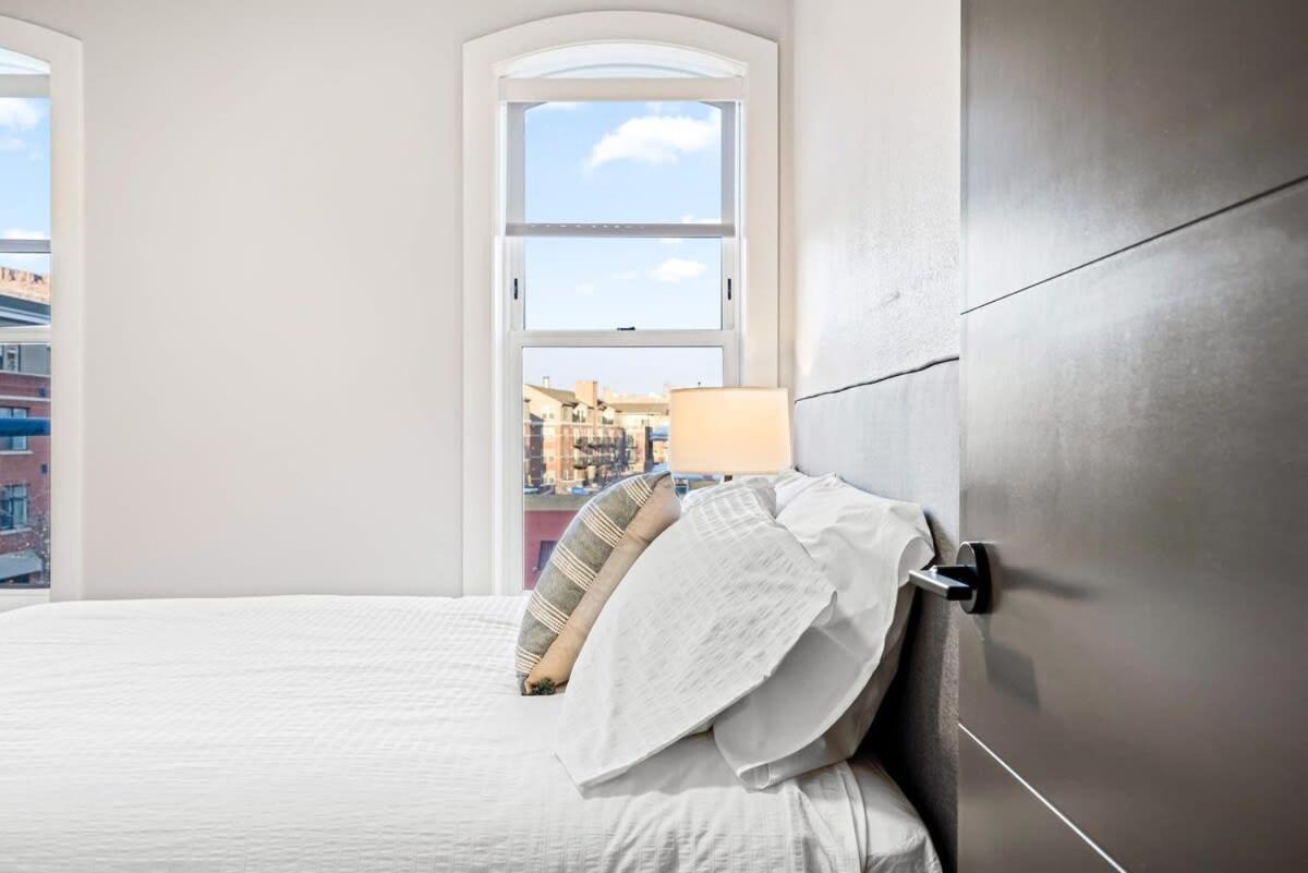 Avenue Hotel Downtown Golden Gold Miners Suite 외부 사진