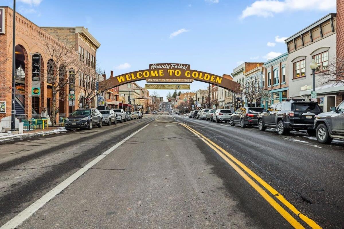 Avenue Hotel Downtown Golden Gold Miners Suite 외부 사진